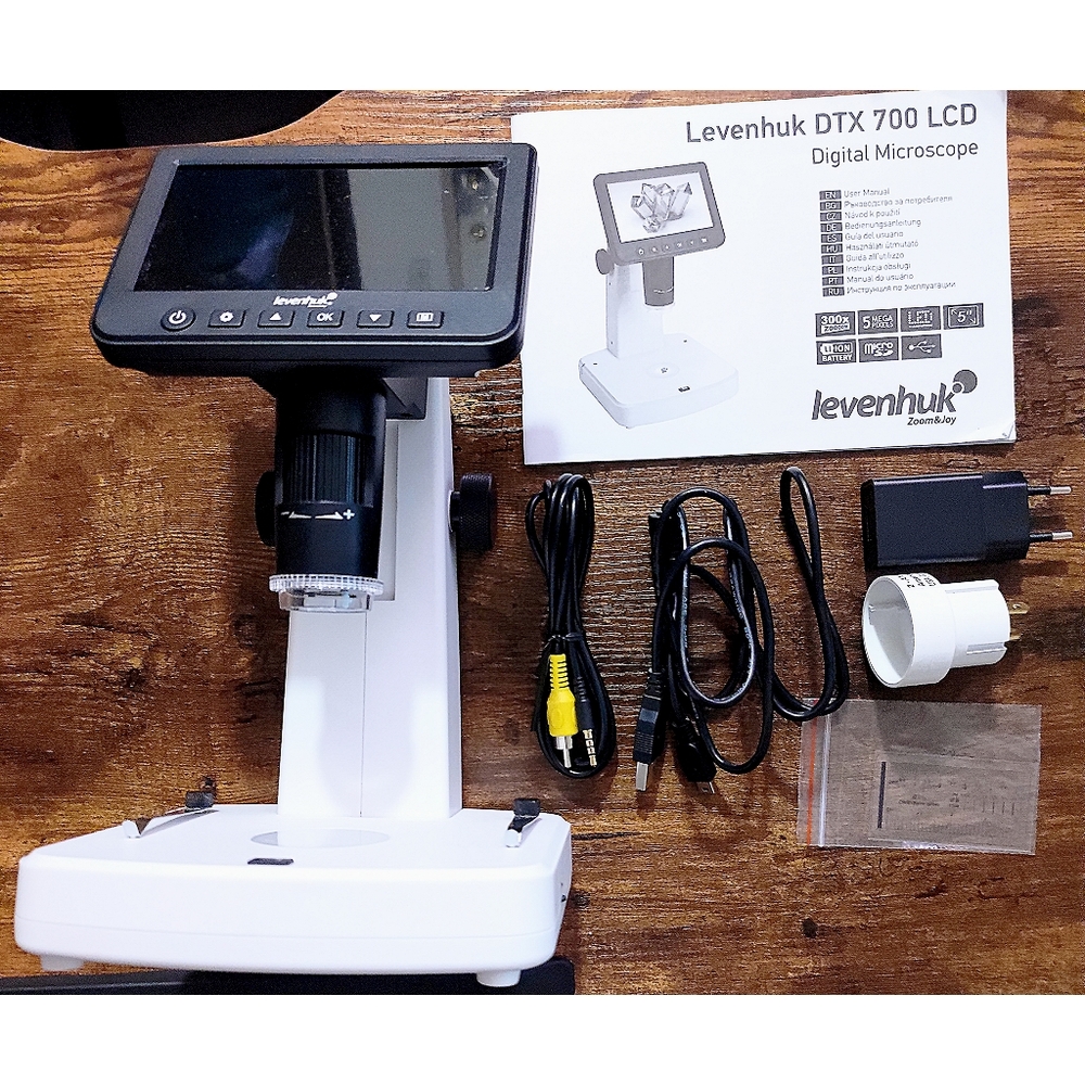 DTX 700 PCD Portable Digital Microscope (Levenhuk)